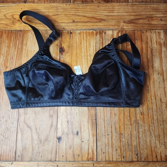 Bali Double Support Unlined Comfort Wire Free Bra Size 36B - Picture 2 of 5